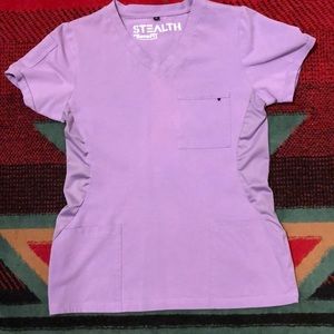 BeneFIT Lavender Stealth Scrub top